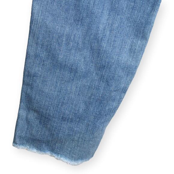 Velvet by Graham & Spencer "Always Judging" Light Wash Denim Jeans 28 - Picture 7 of 9